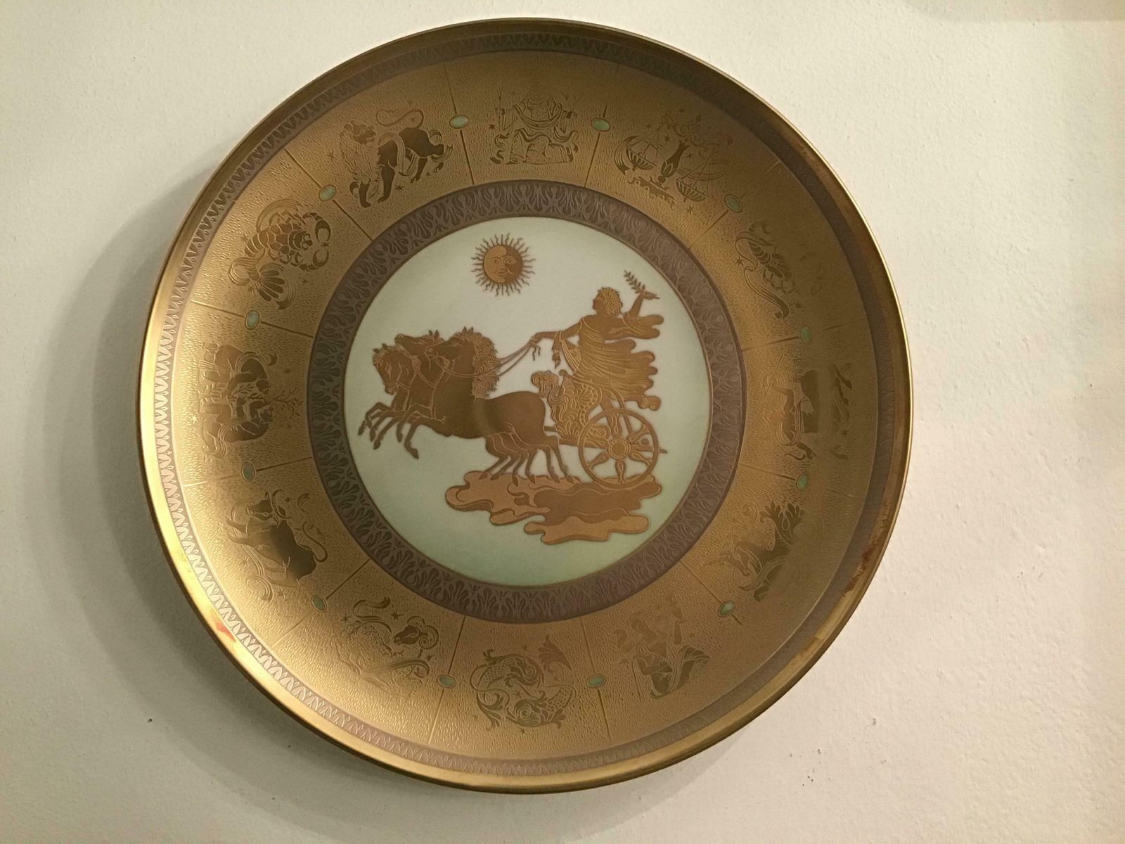 photo buy Morbelli “Il Giorno“ Porcelain Wall Plate Pure Gold, 1960, Italy