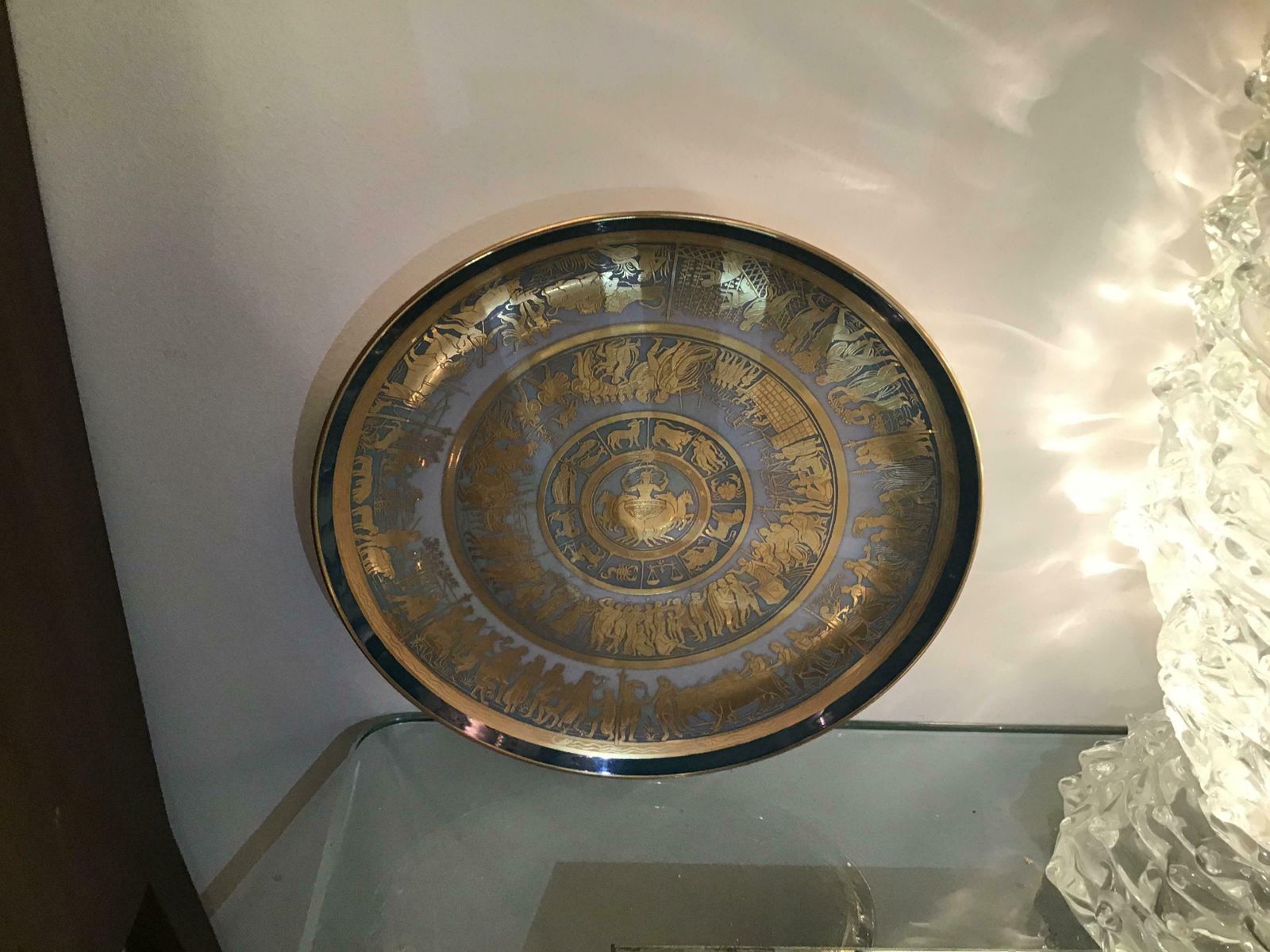 Morbelli Porcelain “Scudo Di Achillewall Plates Worked With Pure Gold 1960 Italy photo buy