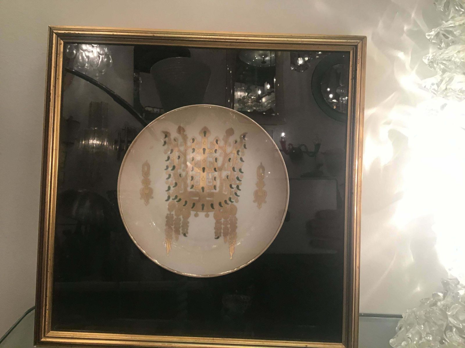 photo furniture Morbelli Porcelain Wall Plates Worked With Pure Gold 1960 Italy