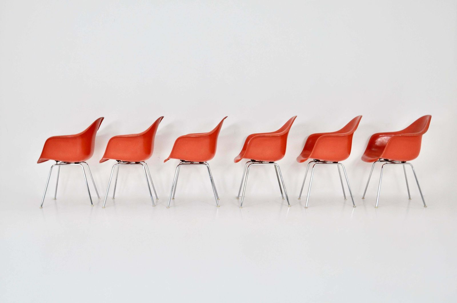 Armchair By Charles & Ray Eames For Herman Miller, 1970s photo vinterior