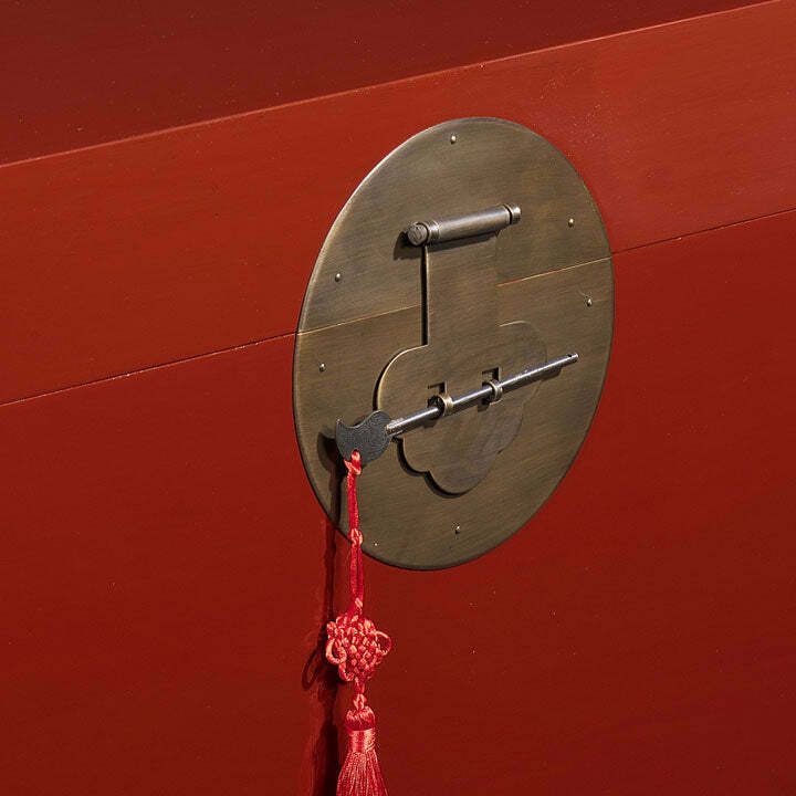 Blanket Trunk, Red Lacquer photo furniture