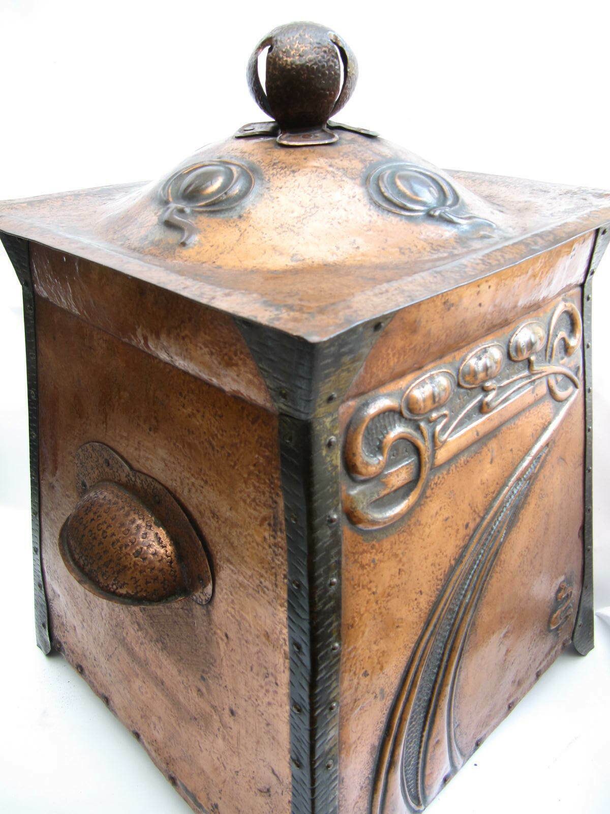 Arts And Crafts Coal Or Log Box 1900s Exceptional Period Detail photo vinterior