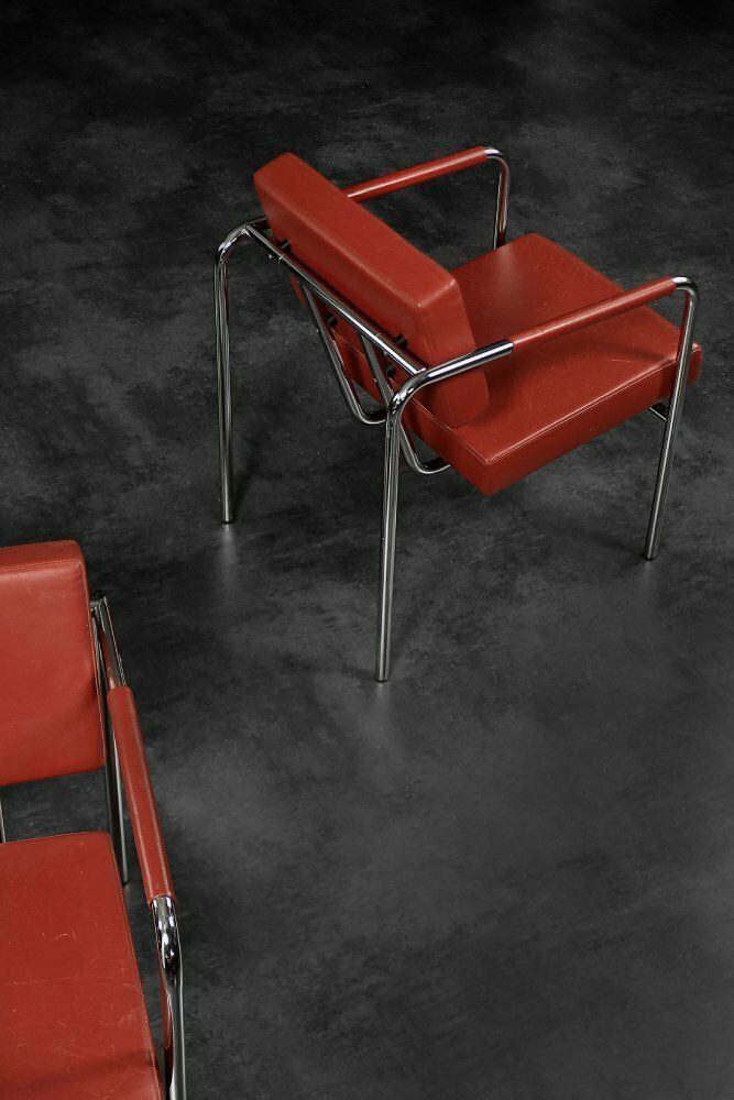 photo for sale Scandinavian Bauhaus Model Ej 8 Armchairs In Chrome And Red Leather By Torben Skov For Erik Jørgensen Møbelfabrik, 1990, Set Of 2