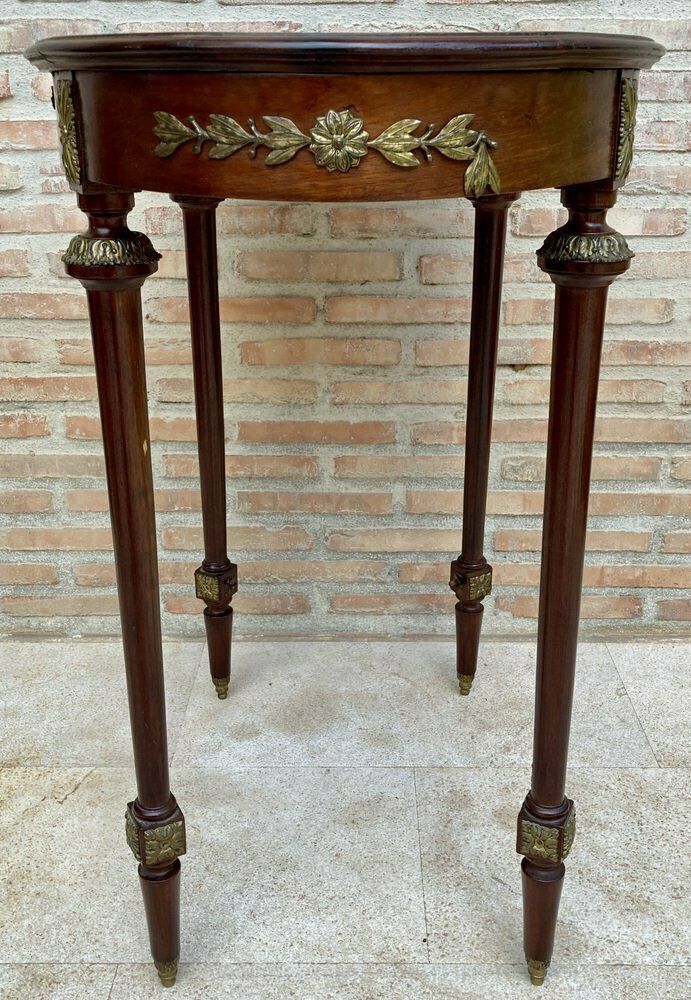 Mid 20th Century French Oak Wood Oval Side Table, 1950s photo 1742.0