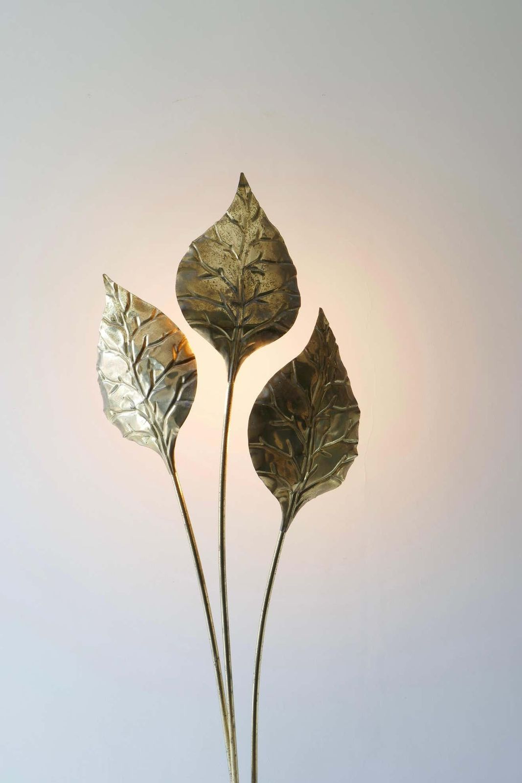 photo furniture Brass 3 Lights, Leaf Shaped Floor Lamp, Tommaso Barbi Style, Italy, 1970s