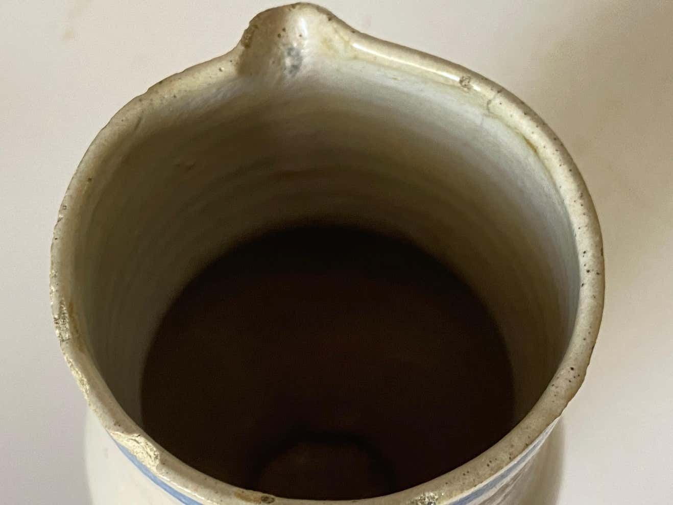 photo vinterior Jug In Pottery Beautiful Old Patina, France 18th Century, Quimper Hr