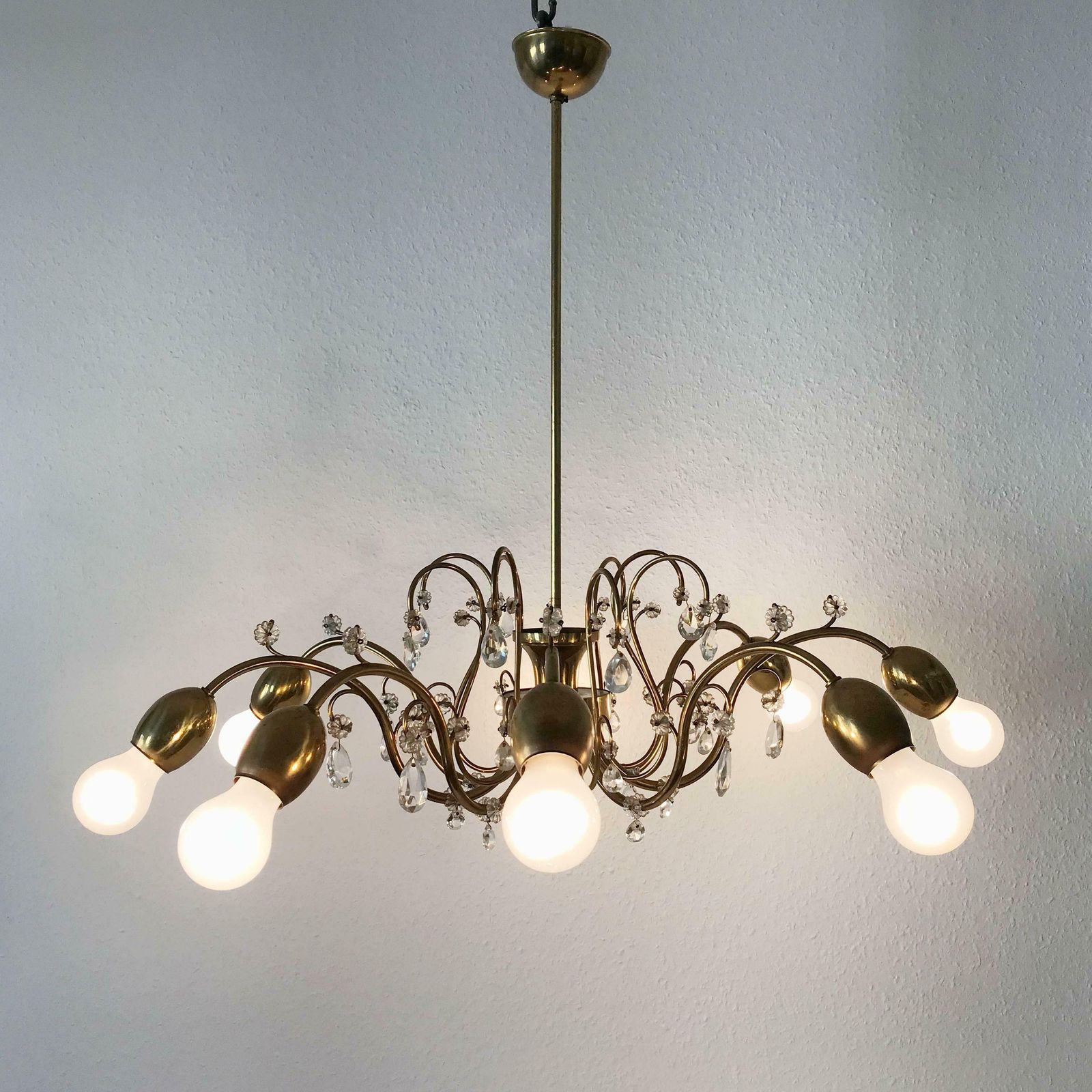Eight Armed Sputnik Chandelier Or Pendant Lamp Bud By J. &L. Lobmeyr, Vienna photo vinterior