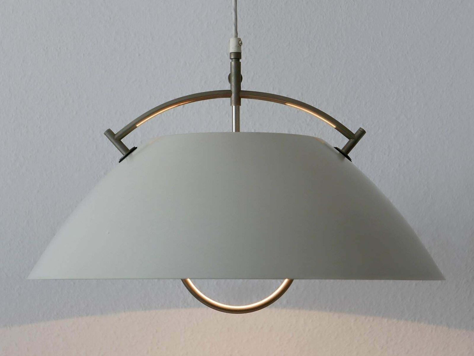 Original Midcentury Jh 604 Pendant Lamp By Hans Wegner For Louis Poulsen, 1960s photo vinterior