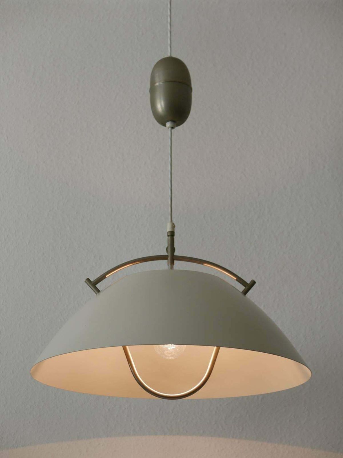 photo vintage Original Midcentury Jh 604 Pendant Lamp By Hans Wegner For Louis Poulsen, 1960s