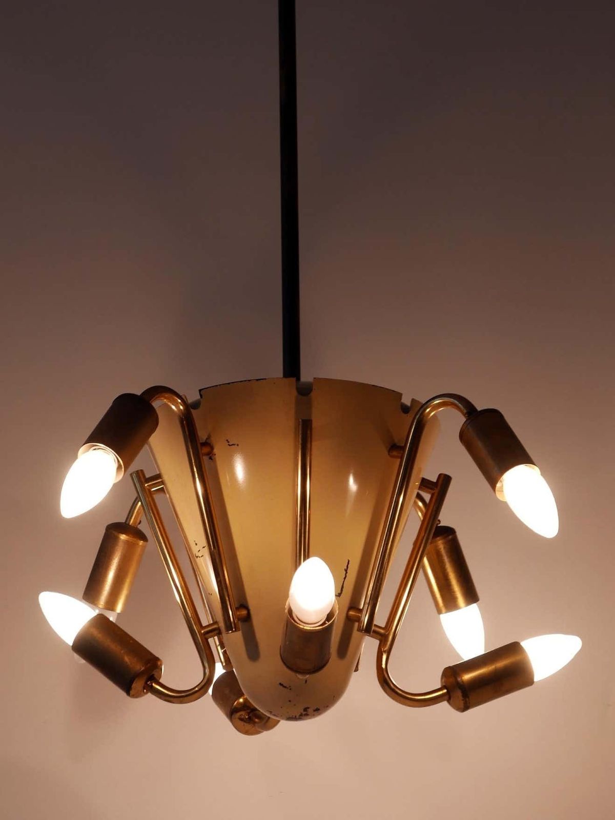 photo vinterior Amazing Mid Century Modern Eight Armed Sputnik Chandelier Or Pendant Lamp, 1950s