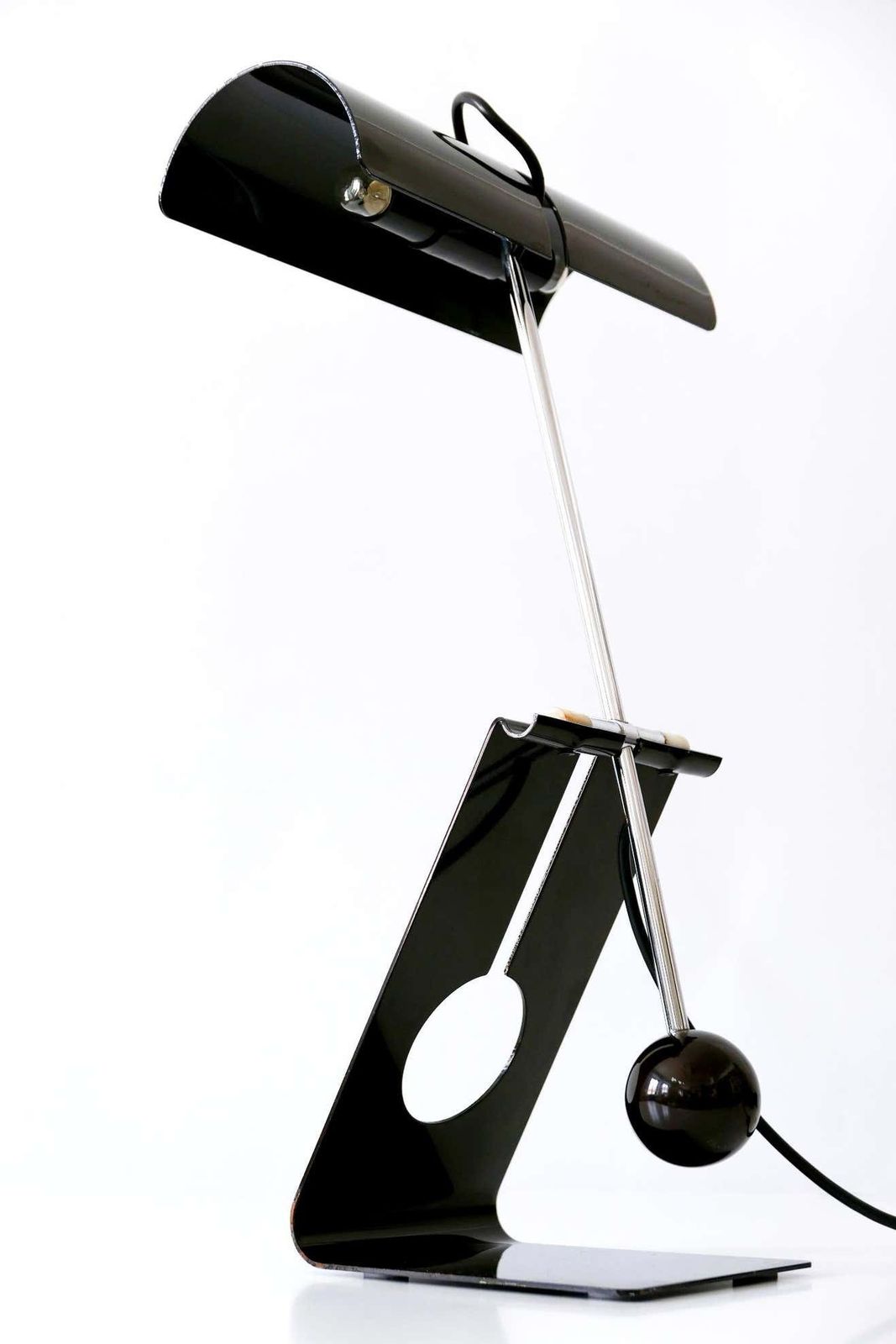 photo furniture Articulated Table Lamp Picchio By Mauro Martini For Fratelli Martini 1970s Italy