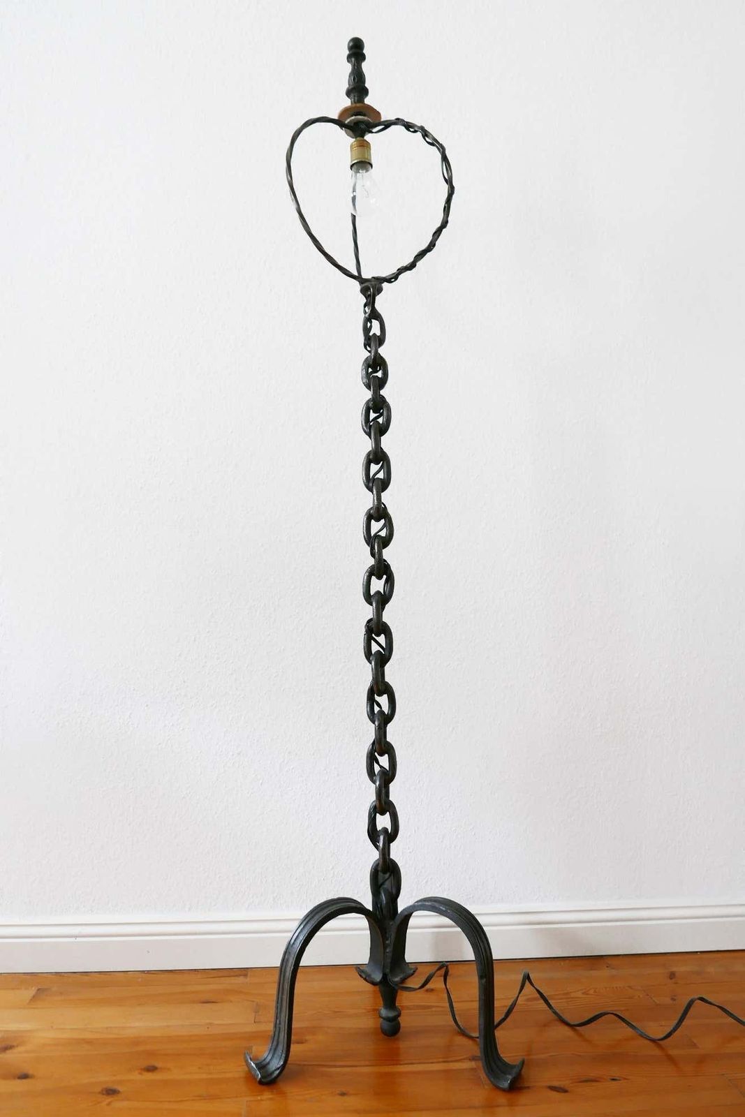 photo vinterior Mid Century Modern Franz West Style Wrought Iron Chain Floor Lamp 1960s, Germany