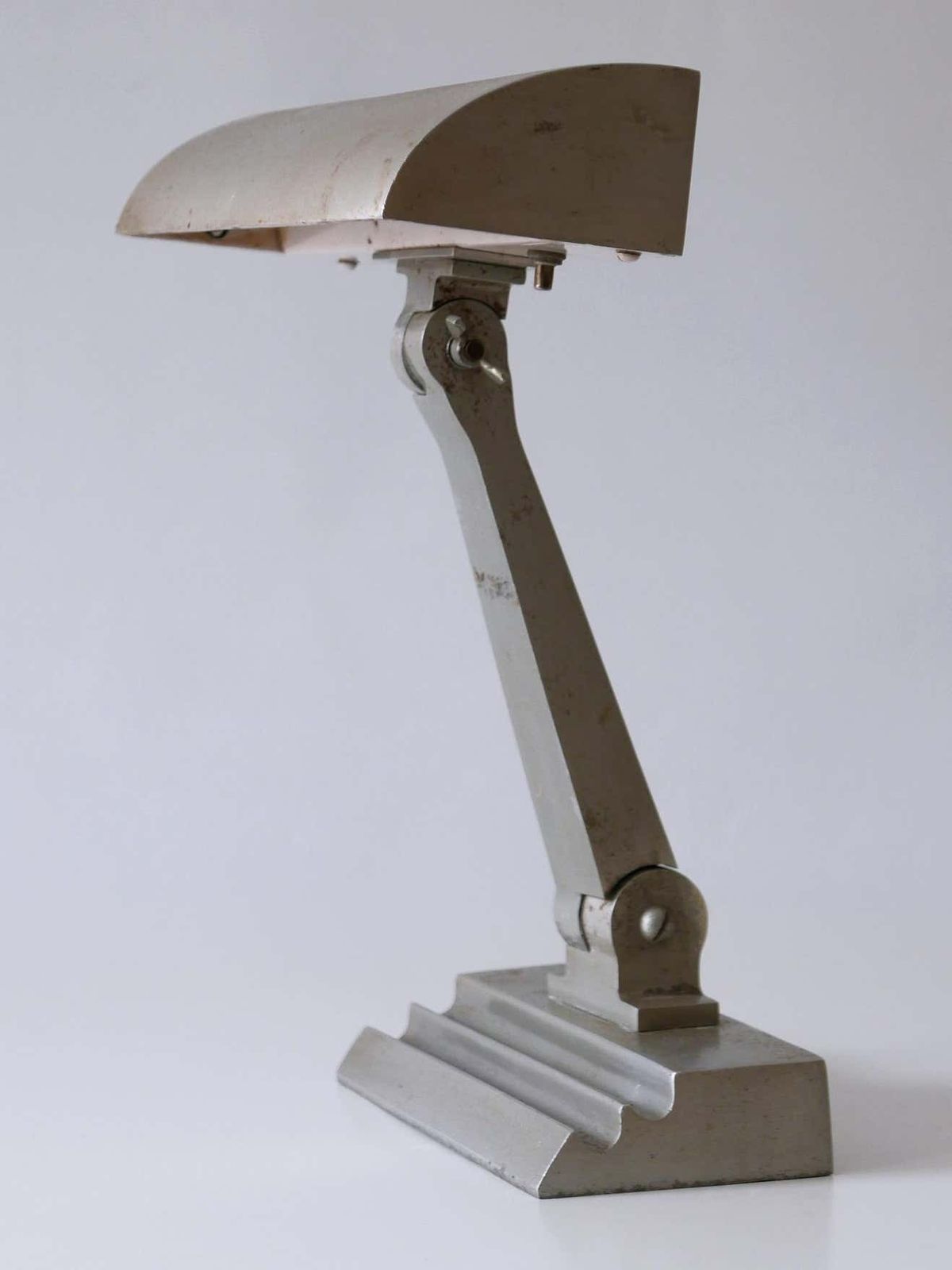 Set Of Two Rare Art Deco Desk Or Table Lamps From An Us Cruiser Ship, 1920s photo vintage