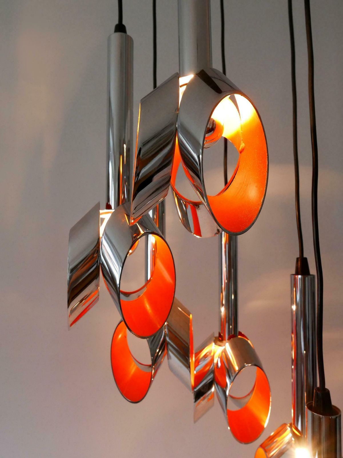 photo vintage Exceptional Mid Century Modern Six Armed Tulip Chandelier Or Pendant Lamp 1970s