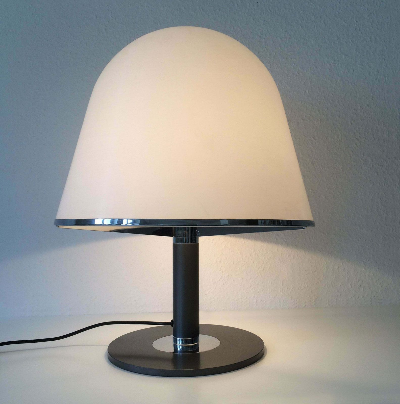 Rare Midcentury Kuala Table Lamp By Franco Bresciani For Guzzini 1970s Italy photo 863.0