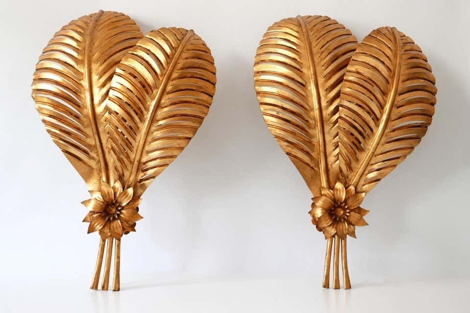 Set Of Two Extra Large Gilt Metal Palm Leaf Wall Lamps, Hans Kögl, 1970s Germany photo vintage