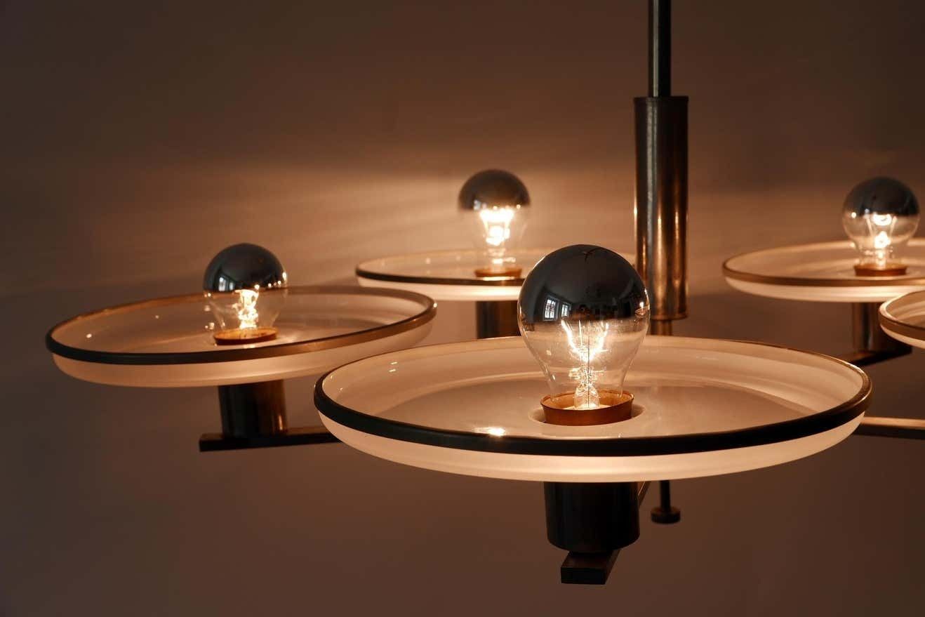 photo vinterior Exceptional Bauhaus / Art Deco Chandelier Or Pendant Lamp, 1930s, Germany