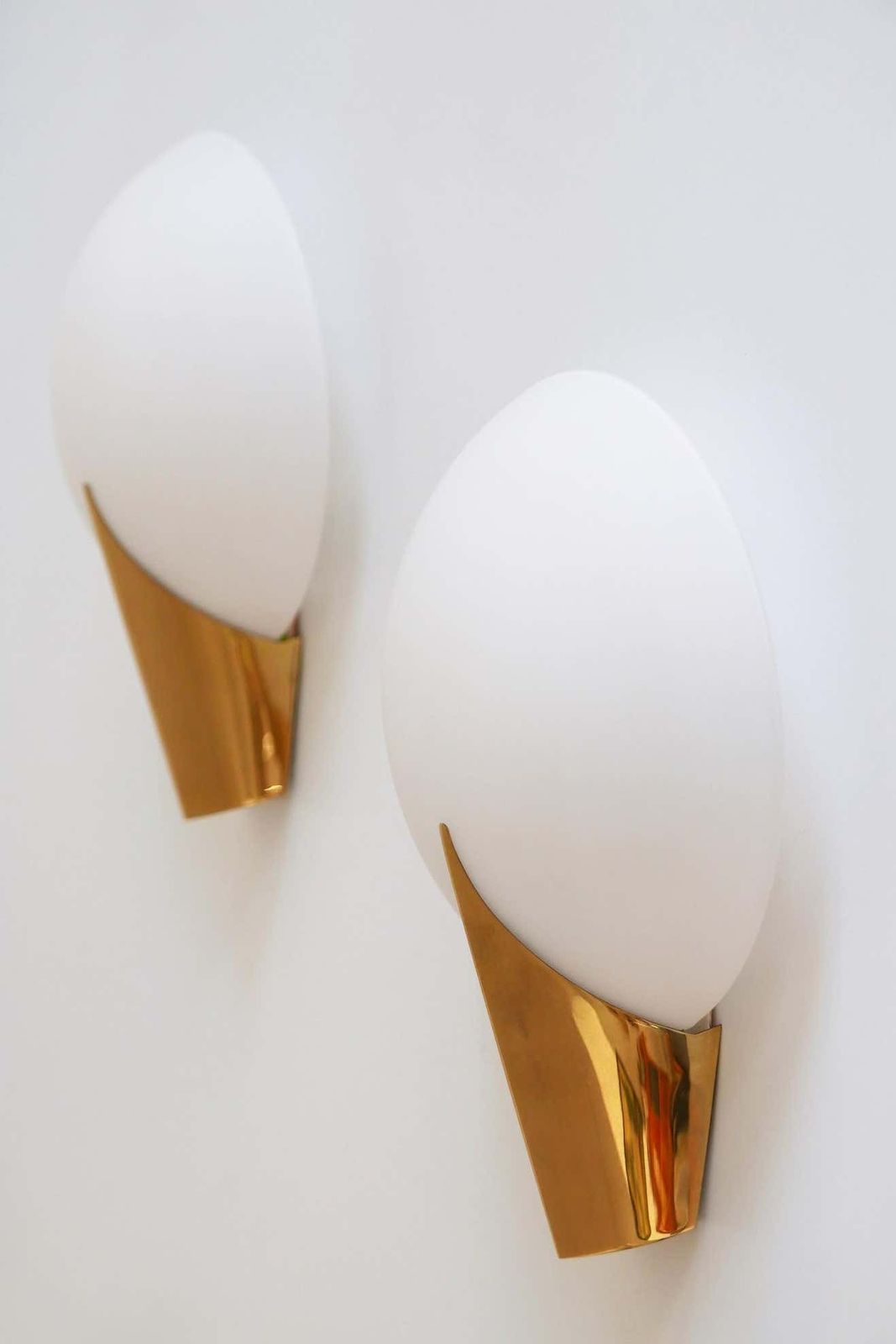 Set Of Two Elegant Modernist Wall Lamps Or Sconces By J.T. Kalmar, 1980s Austria photo buy