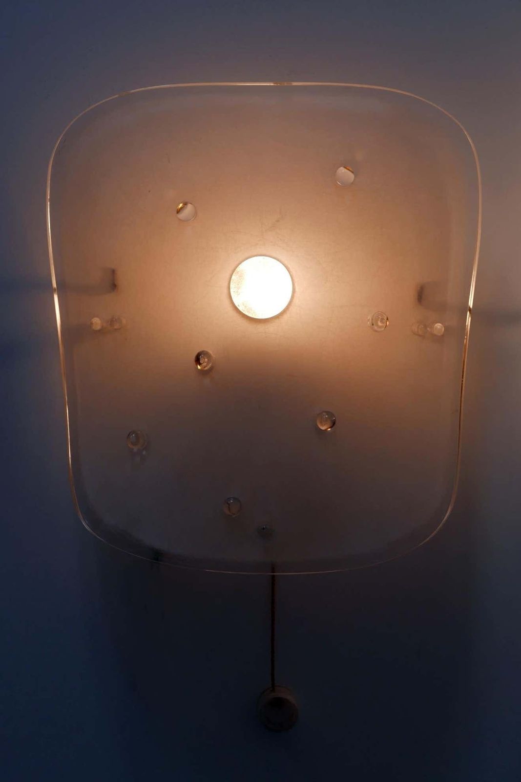 Set Of Two Mid Century Modern Lucite Wall Lamps Sconces By Rupert Nikoll, 1960s photo vinterior