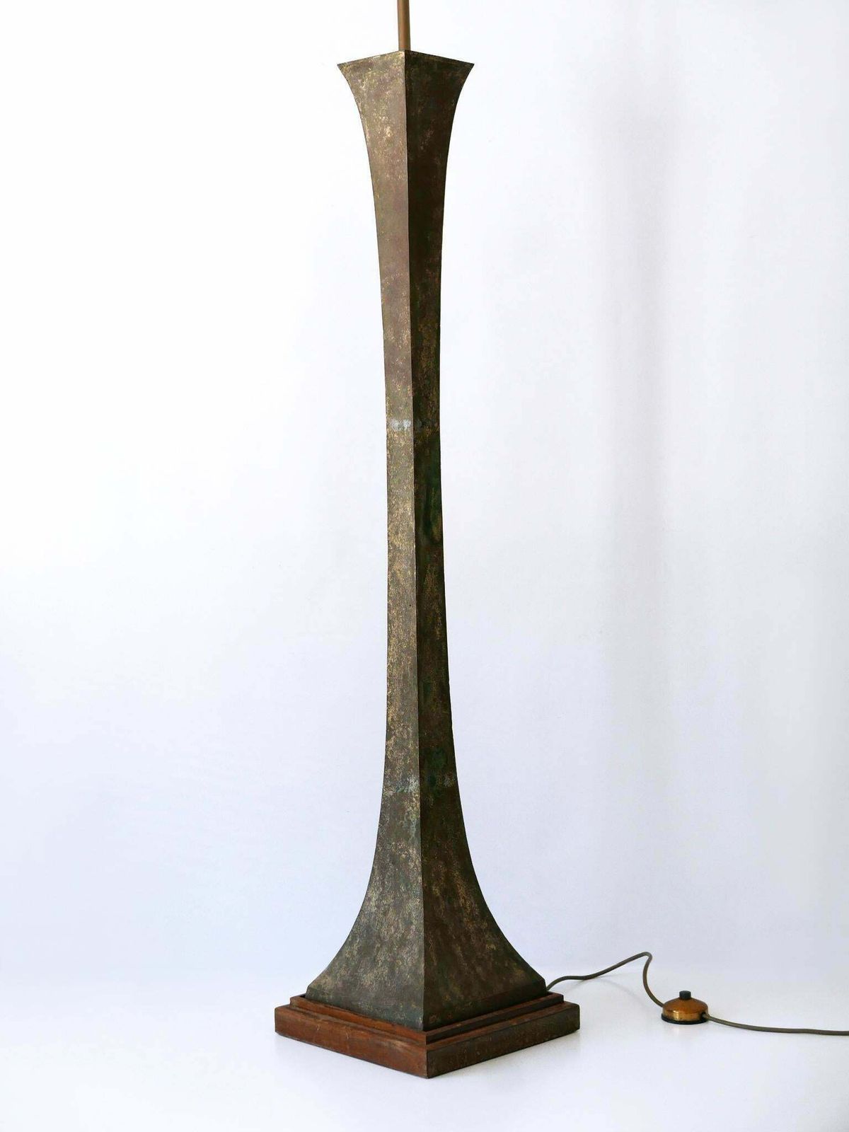 5899.0 Verdigris Bronze Floor Lamp By Stewart Ross James For Hansen Lighting, 1960s photo