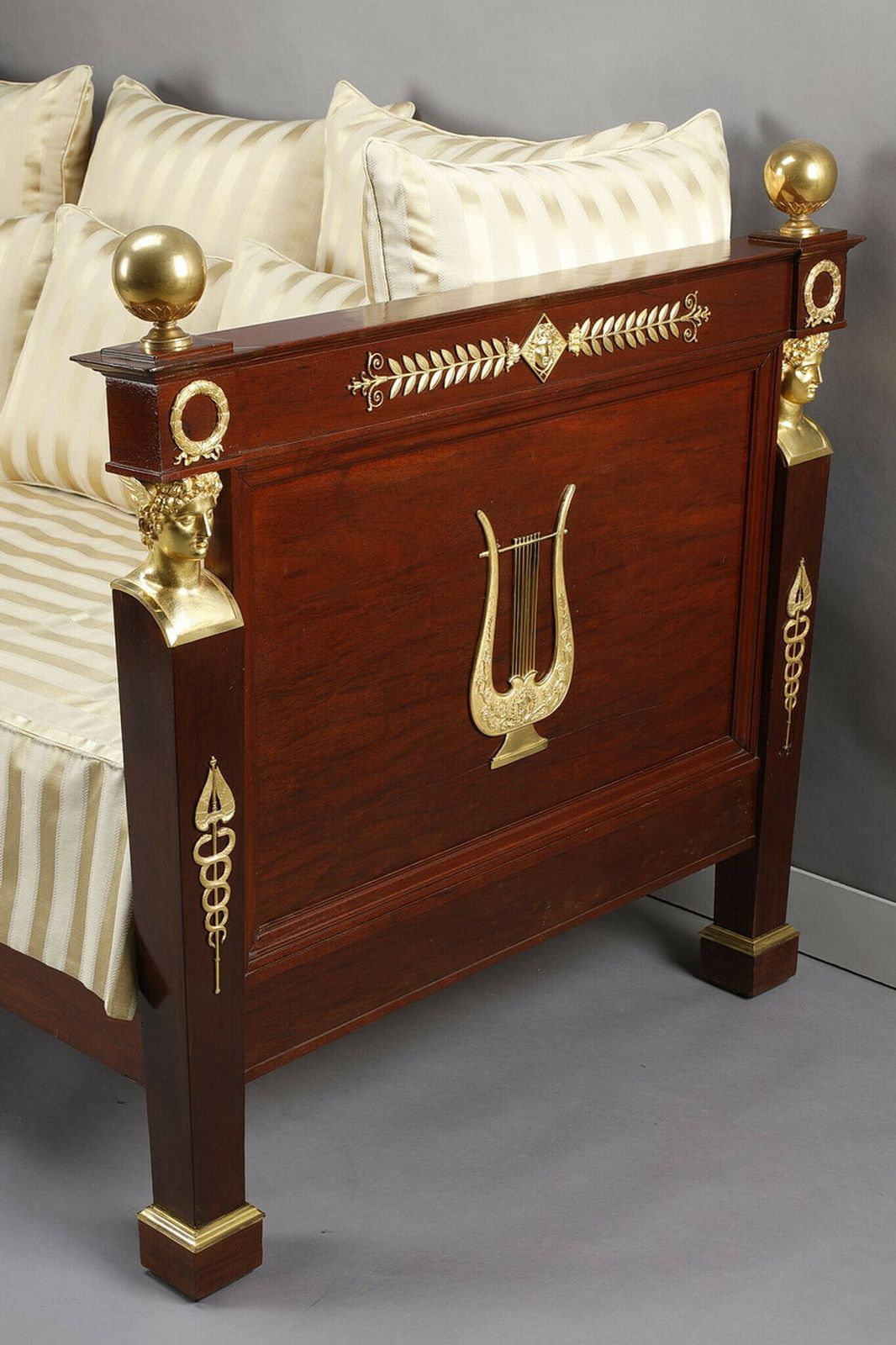 Empire Period Mahogany Sofa Bed Decorated With Lyre And Mercury Bust In Gilt Bronze, 19th Century photo 10472.0