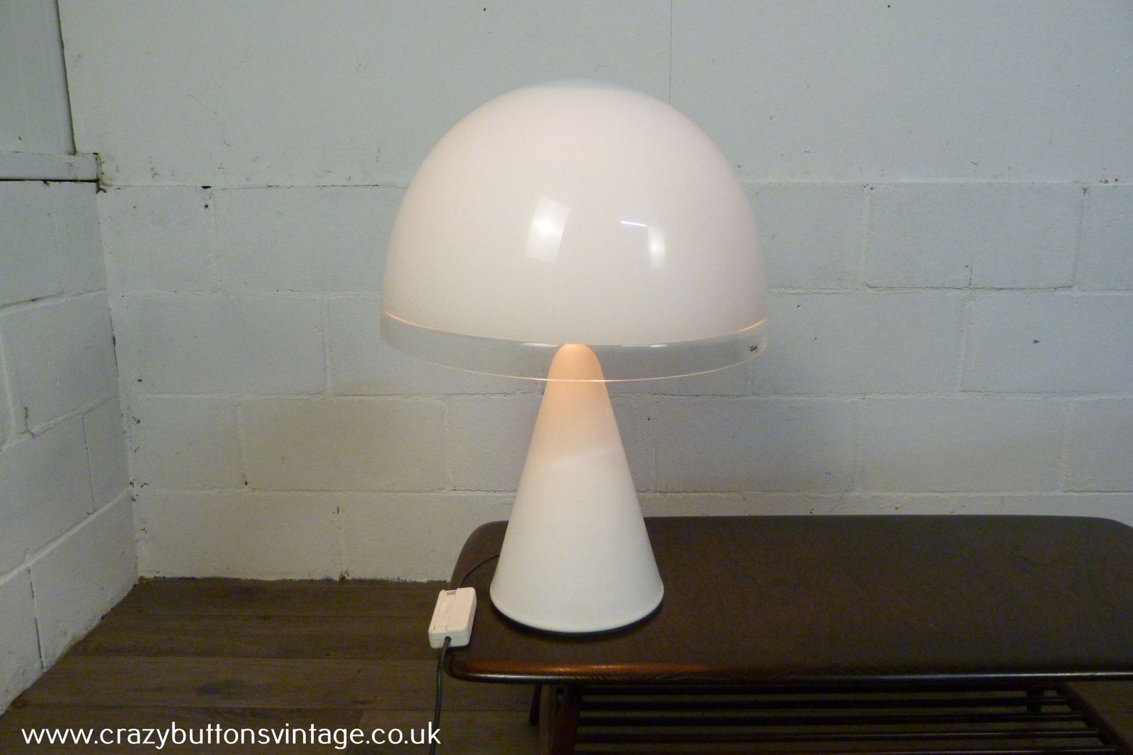1700.0 Iguzzini Baobab 4044 1960's Table Lamp photo