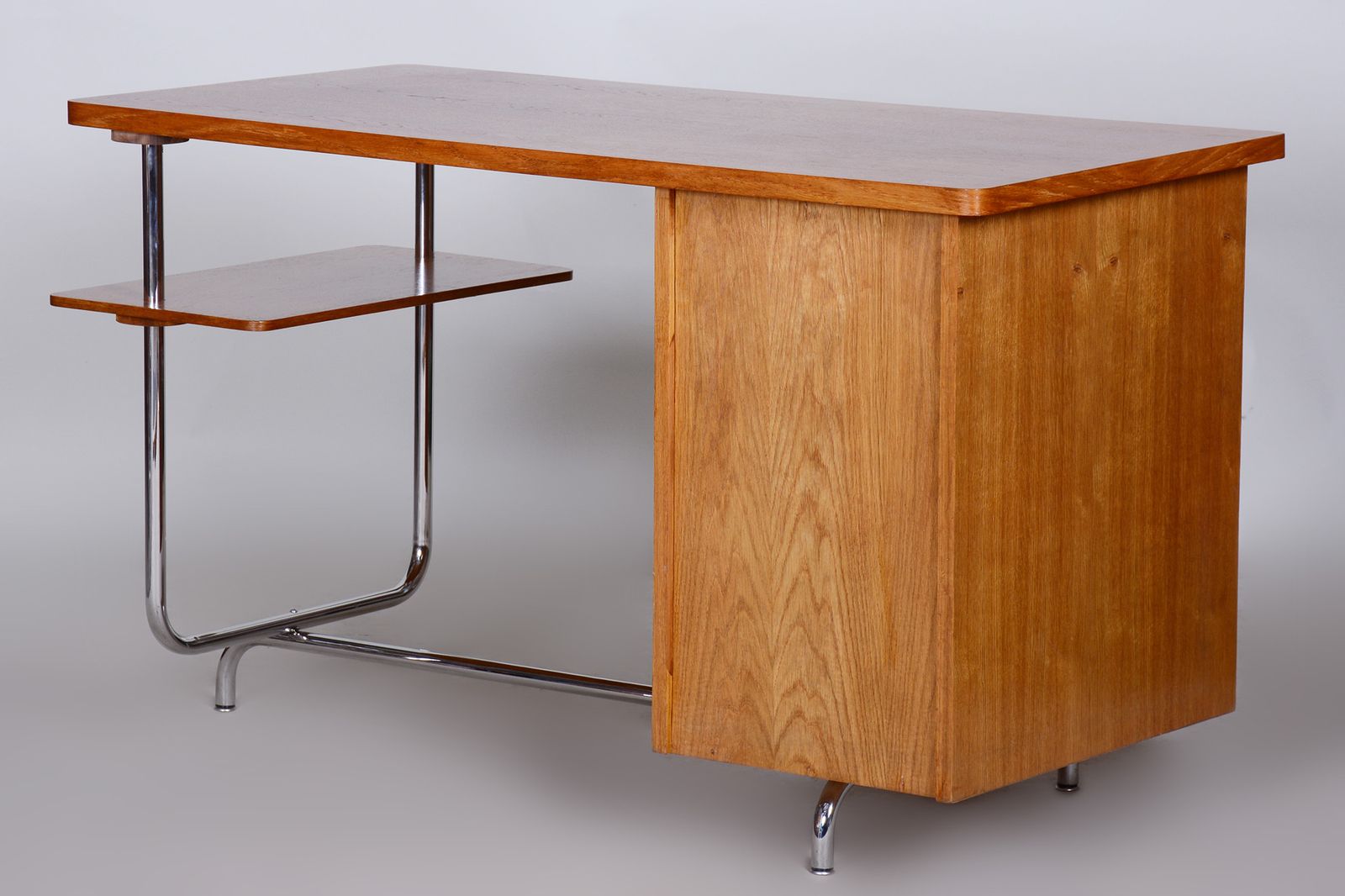 2800.0 Restored Bauhaus Oak Writing Desk, Jindrich Halabala, Up Zavody, 1930s, Czechia photo