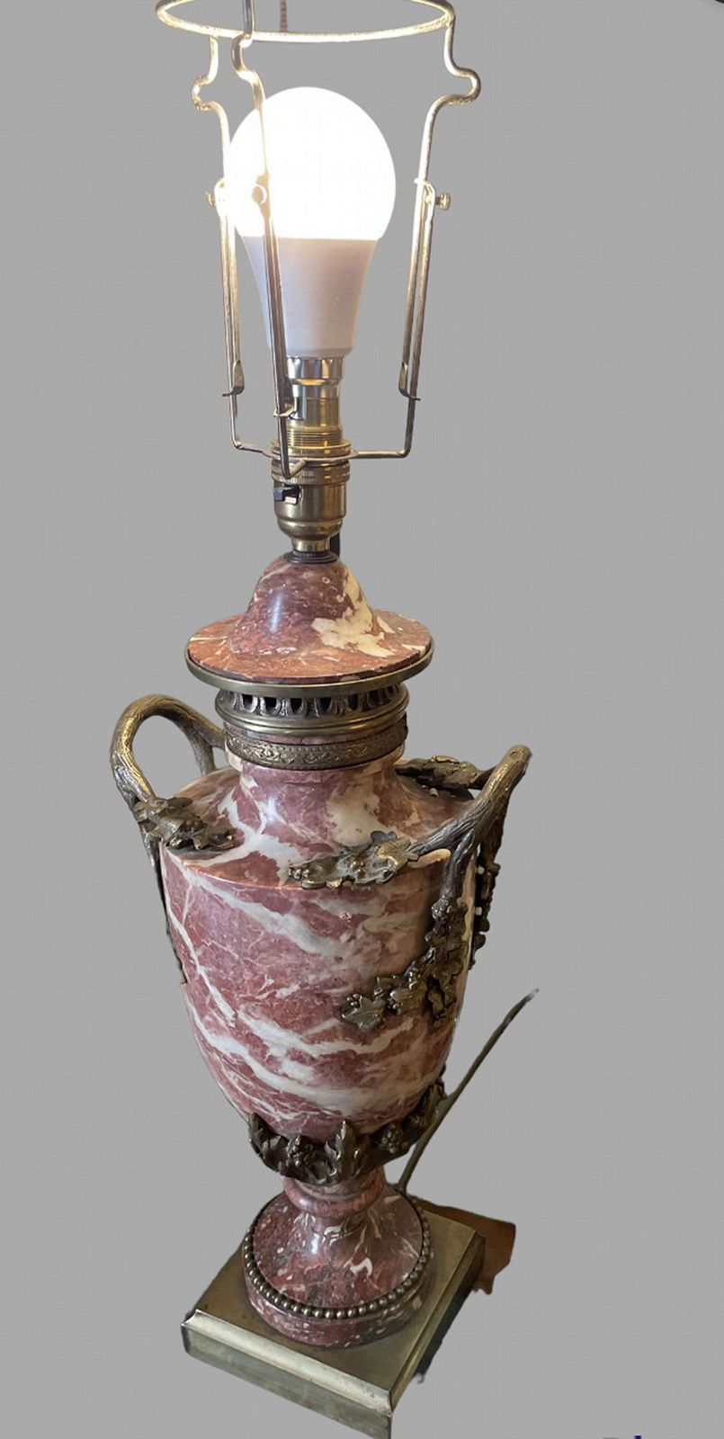A Very Fine Pair Of French Marble And Ormolu Lamps photo vinterior