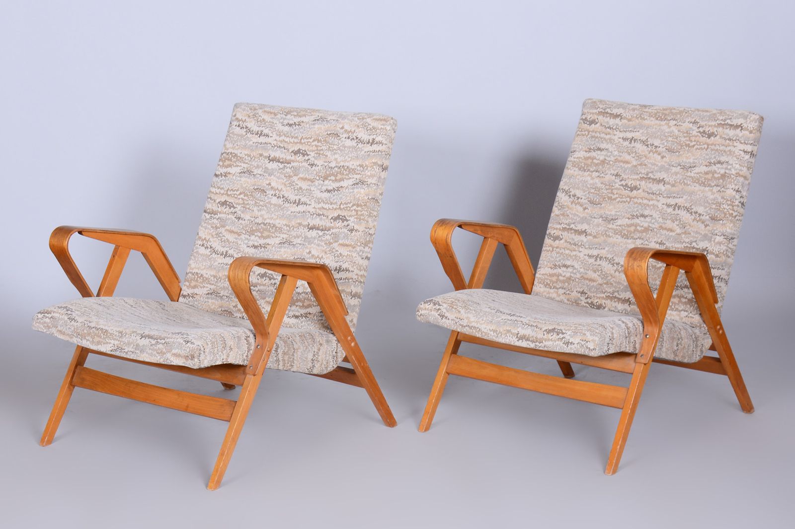 Pair Of Original Mid Century Beech Armchairs, Tatra Pravenec, Czechia, 1950s