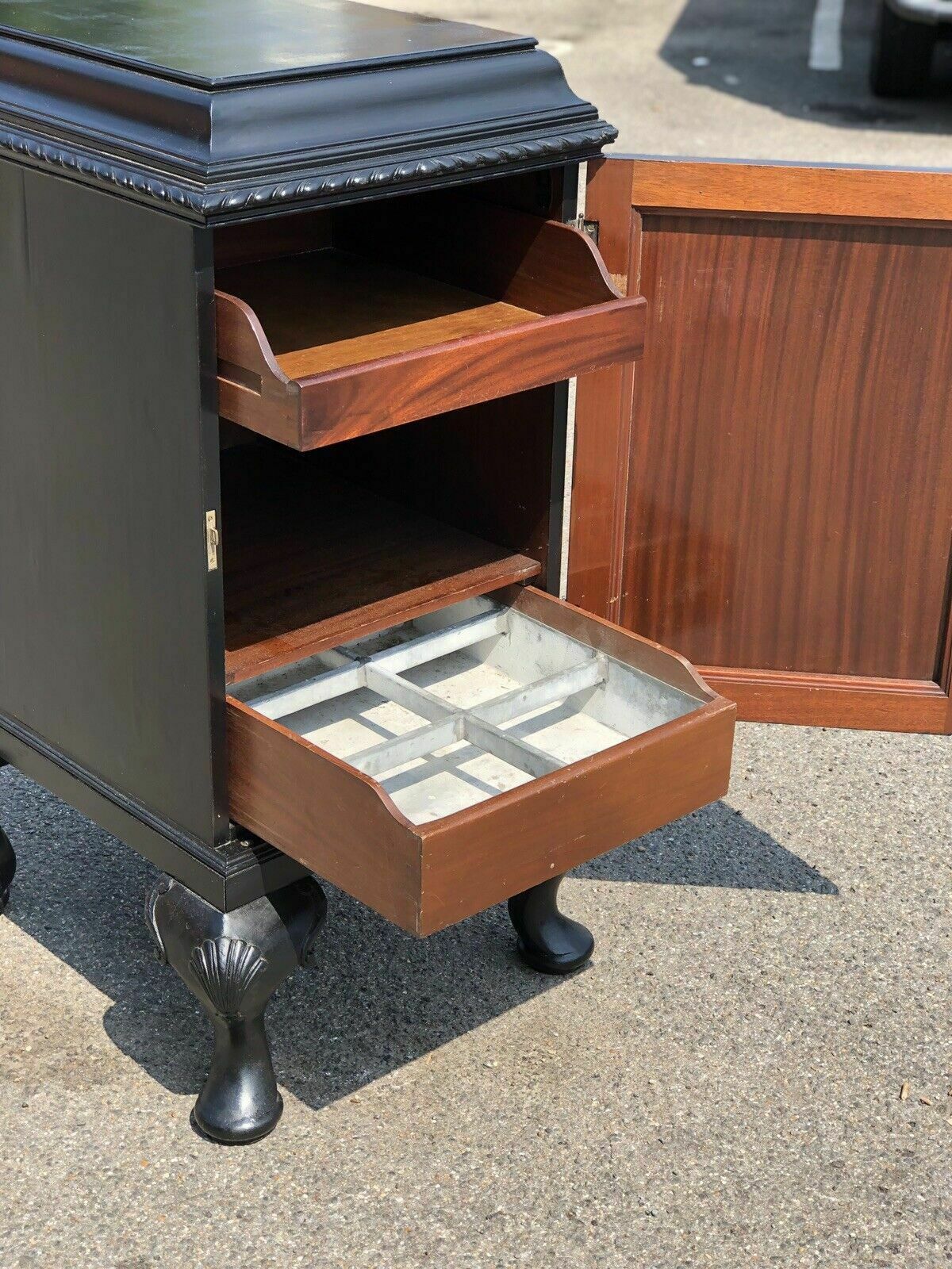 Pair Of Edwardian Wine Celleratte Cabinets With White Star Line Decoration. photo vinterior