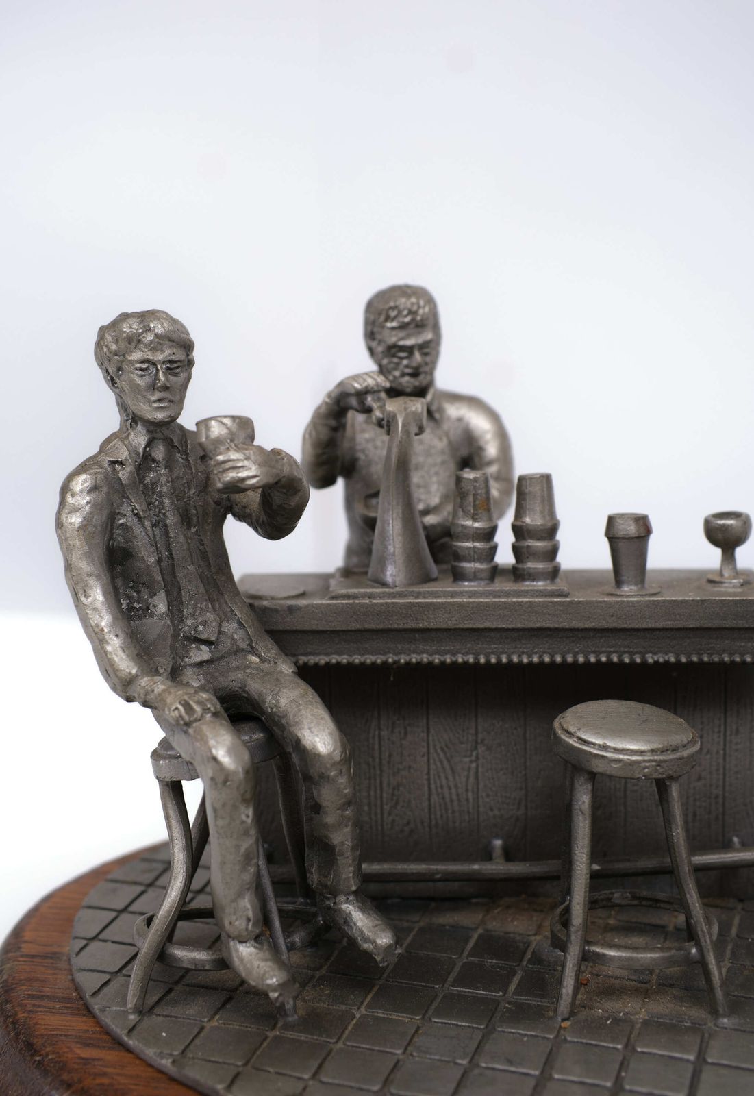 Vintage Tin Etain Zinn Pewter, Bar Scene, 1970s photo vinterior
