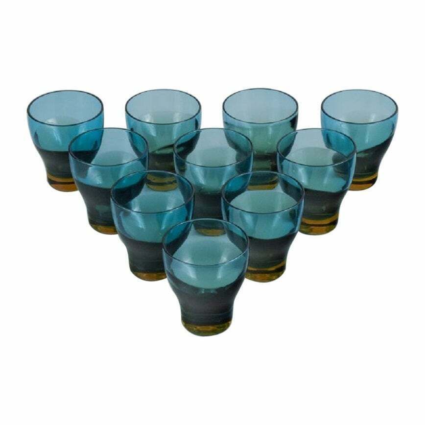 Göran Wärff For Pukeberg. A Set Of 10 Unique Blue Green "Tropico" Shot Glasses. photo vinterior
