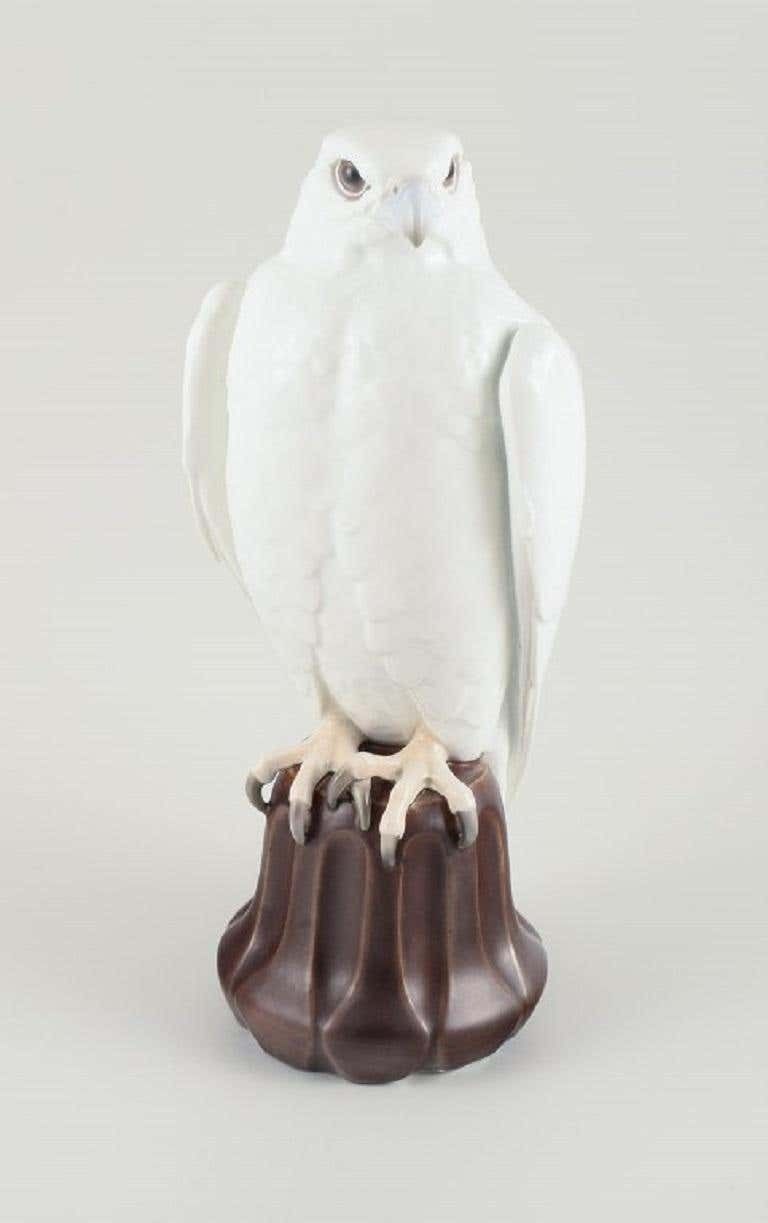 Large Falcon, Porcelain Figure, Dahl Jensen For Bing & Grondahl photo furniture