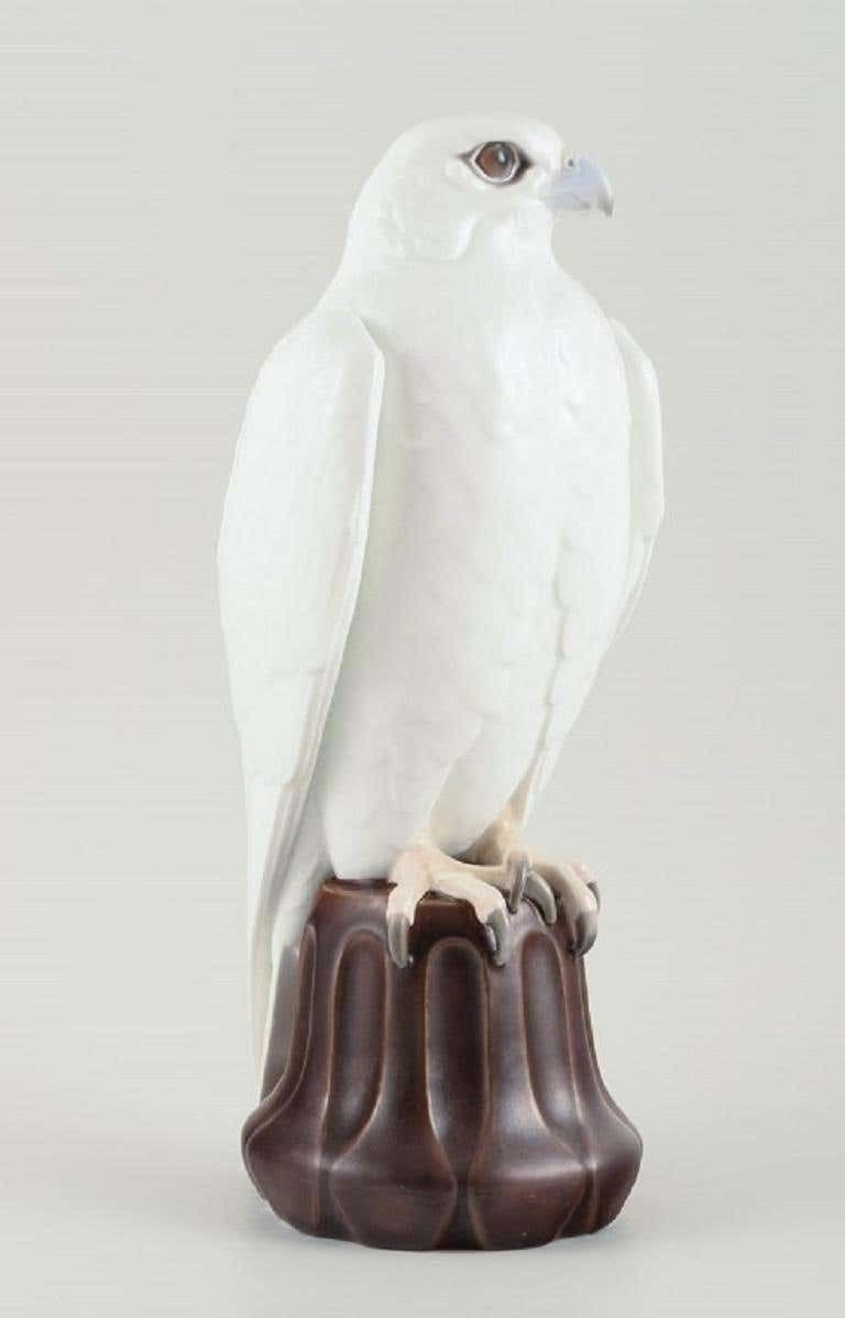 Large Falcon, Porcelain Figure, Dahl Jensen For Bing & Grondahl photo for sale