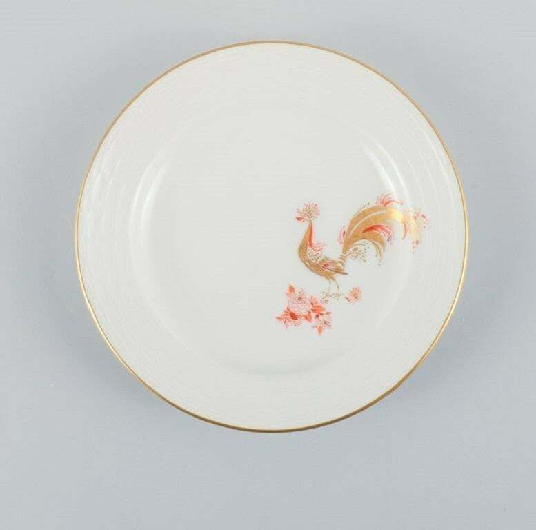 Two Rare Art Deco Meissen Plates With Hand Painted Peacocks And Gold Decoration photo for sale