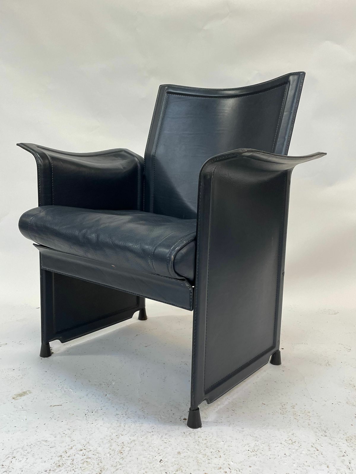 photo buy Tito Agnoli Armchair For Matteo Grassi Design