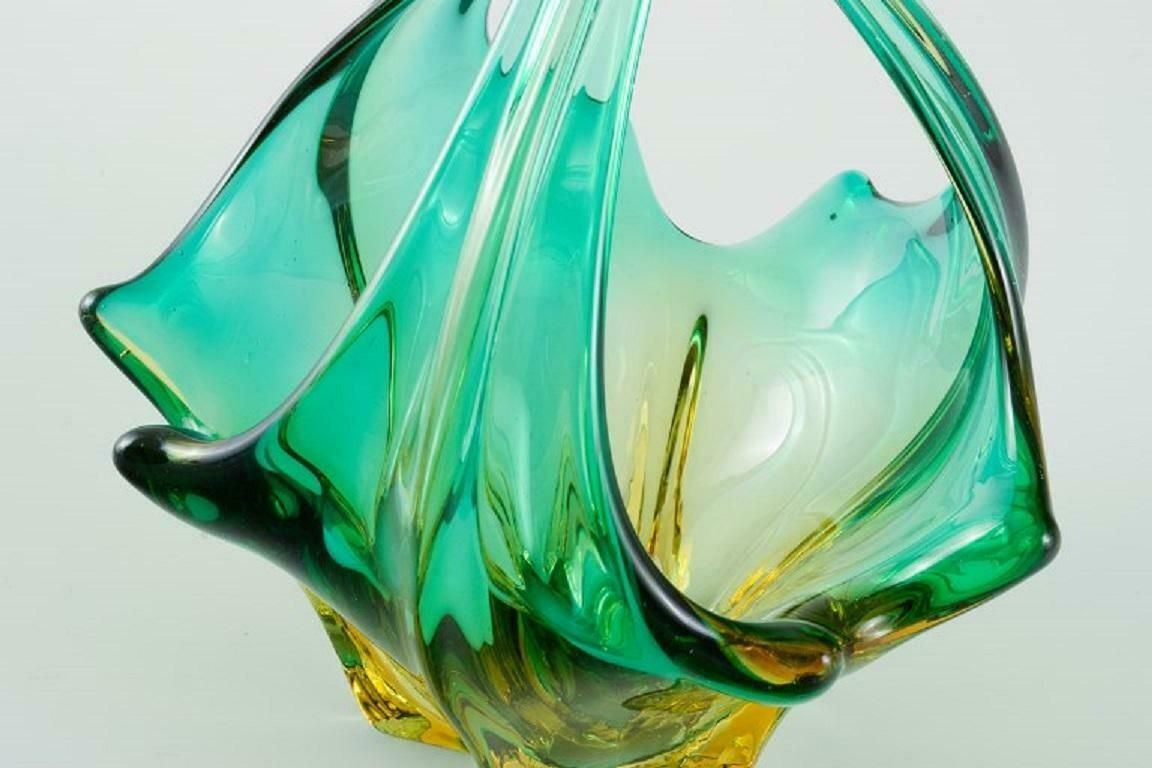 Murano Bowl In Mouth Blown Art Glass, Green And Yellow Shades, 1960s photo 373.0