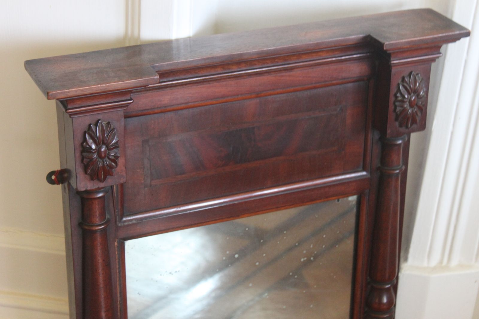 A Fine Late George IV Mahogany Pier Mirror In Mahogany photo furniture