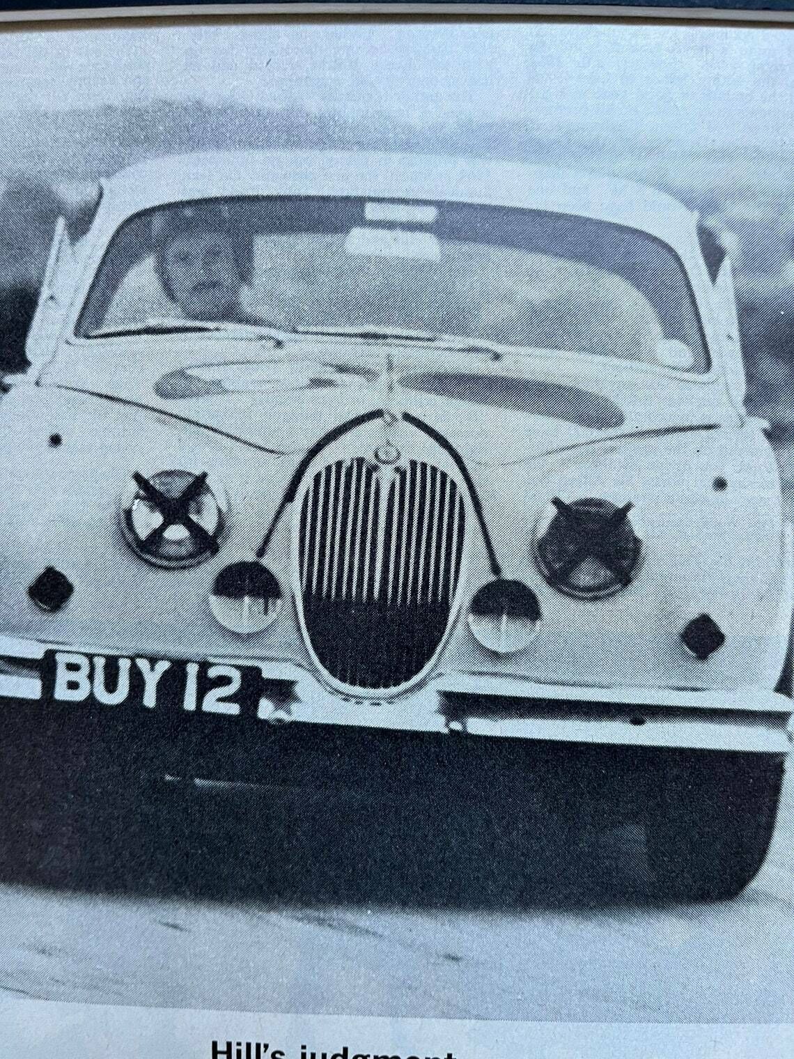 Vintage Advertising Print 1961 Shell  Jaguar Mkii photo furniture