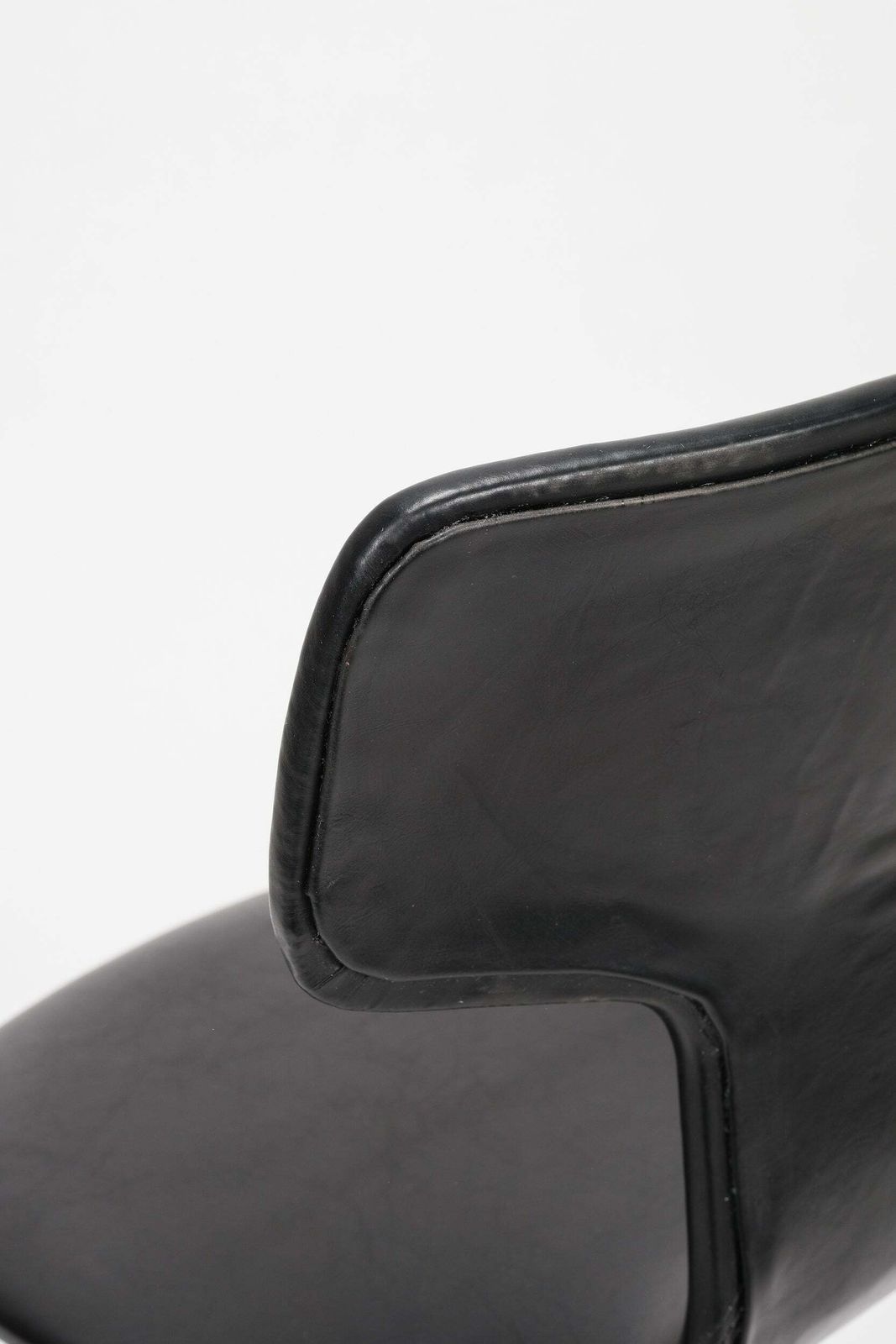 photo for sale Arne Jacobsen, Office Chair, Leather, Fritz Hansen, 60s