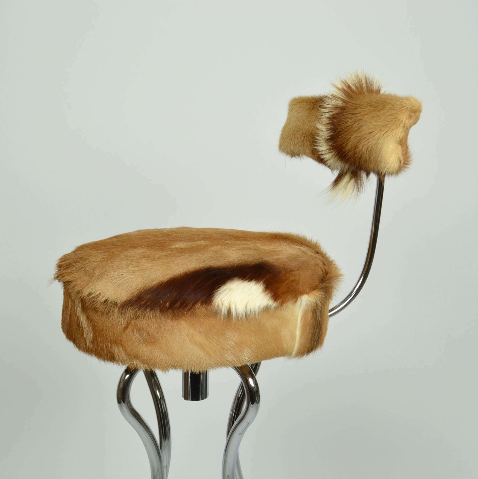 Set Of Three Swivel Bar Stools In Chrome And Goatskin photo 2950.0