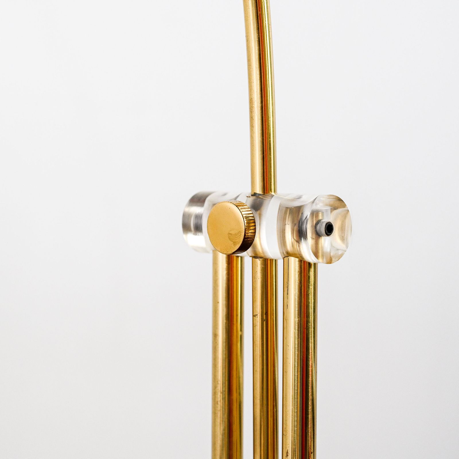 Omi Floor Lamp In Brass & Lucite Produced Form The 1970's photo vinterior