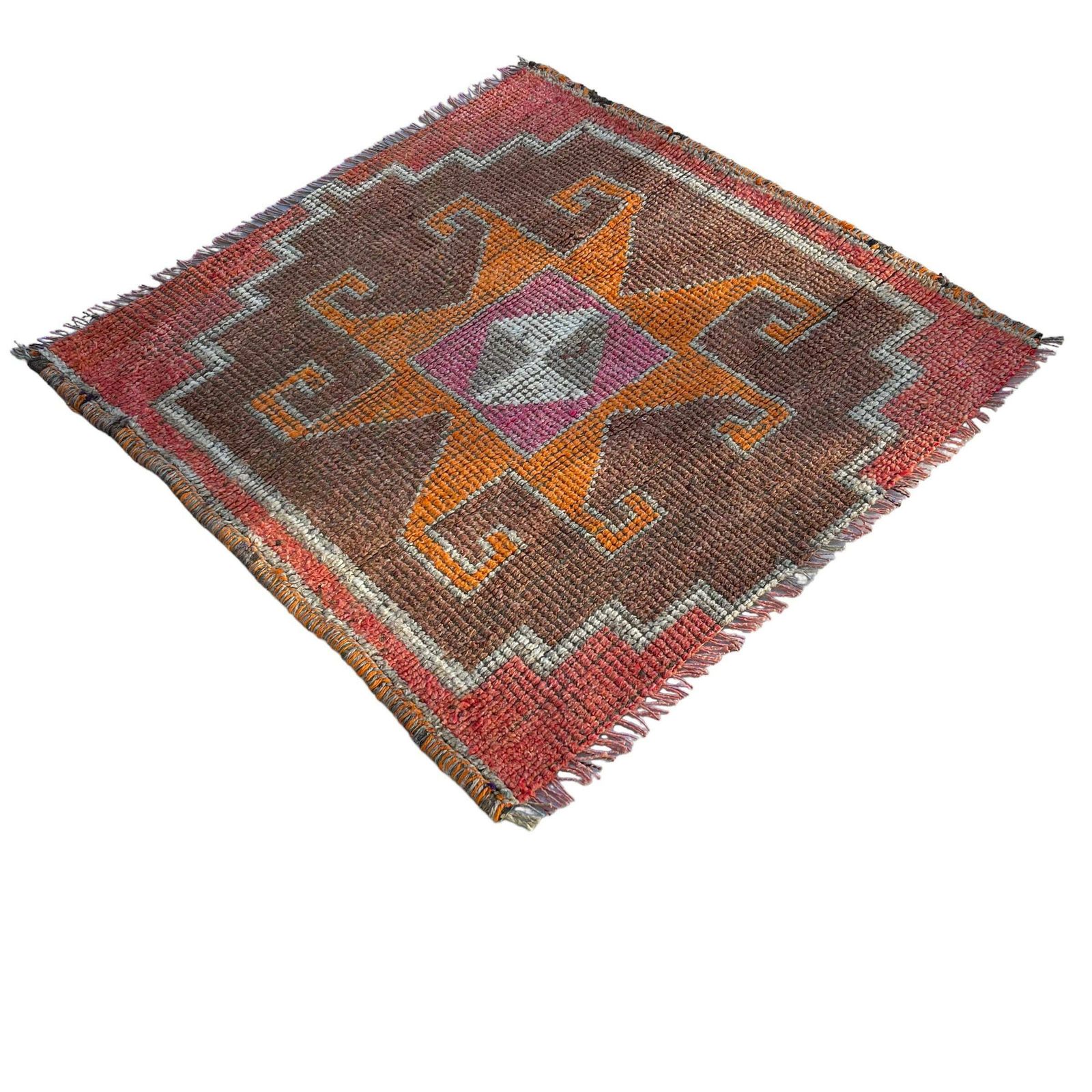 Traditional Vintage Kurdish Herki Rug , 100x100 Cm photo vinterior