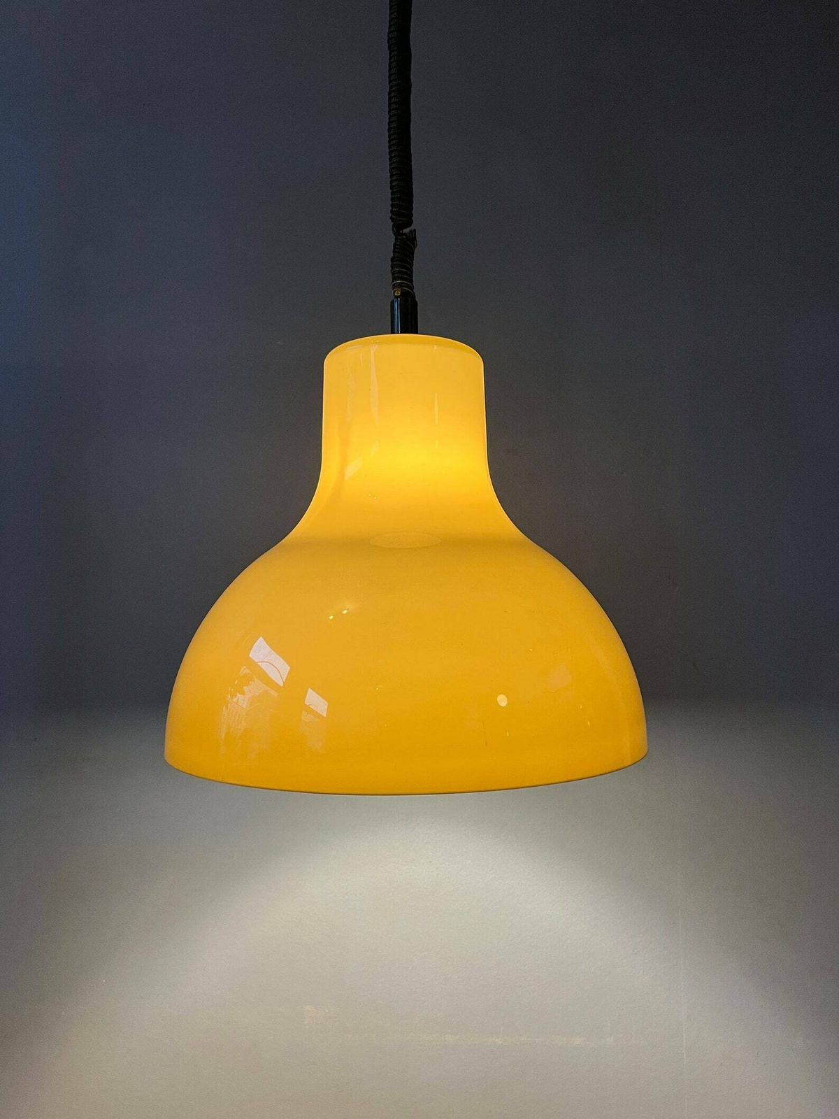 Grote Space Age Hanglamp Van Acrylglas photo Verlichting