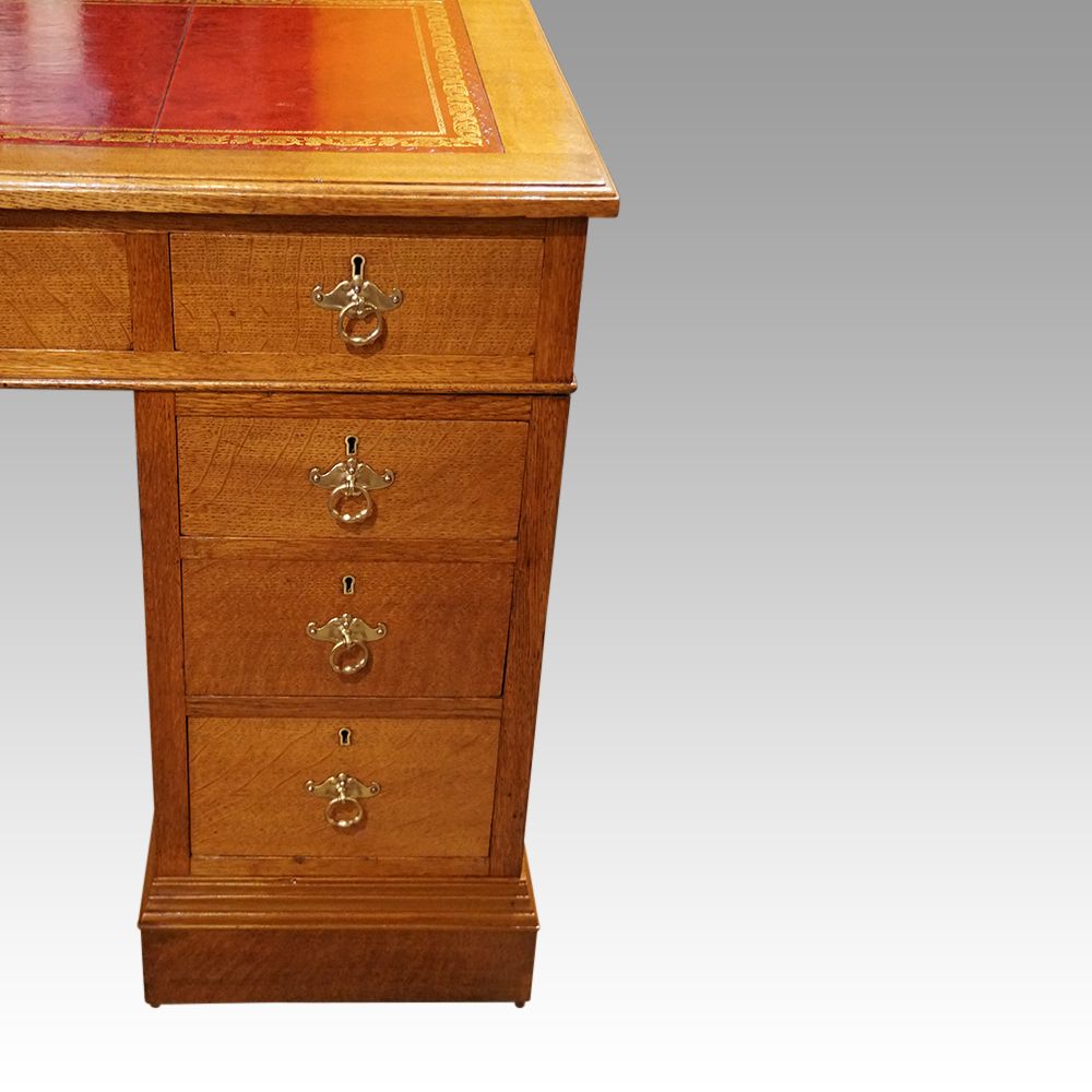 Edwardian Oak Pedestal Desk, 1900s photo Furniture