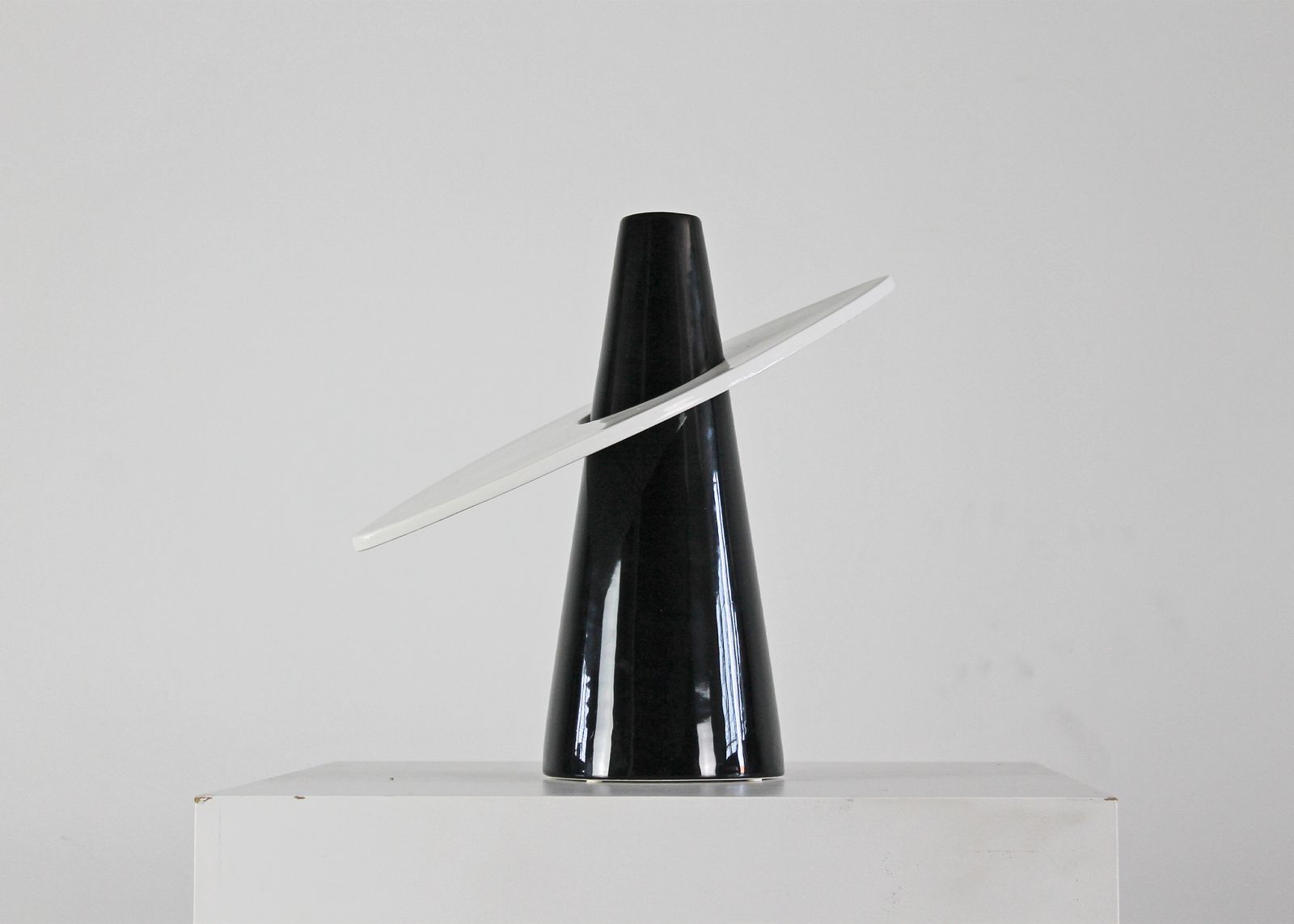 Alessandro Mendini And Linde Burkhardt Vase 4 Mani Colletto 4 Limited Edition photo Home Decor