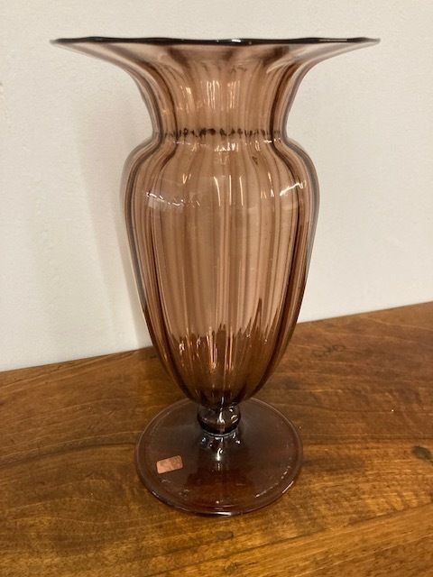 Antique Murano Glass Vase From The 1930s In Amber Colour. Ribbed Knit. photo furniture