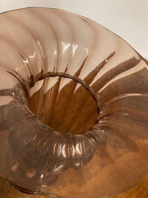 Antique Murano Glass Vase From The 1930s In Amber Colour. Ribbed Knit. photo vinterior