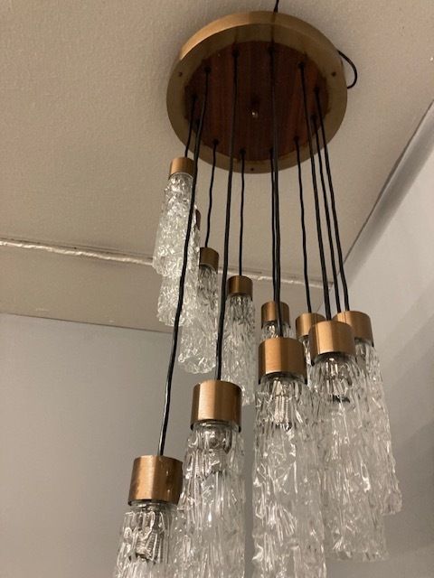 photo for sale Modern Design Pendant Lamp From The 70s With 12 Murano Glass Glasses.