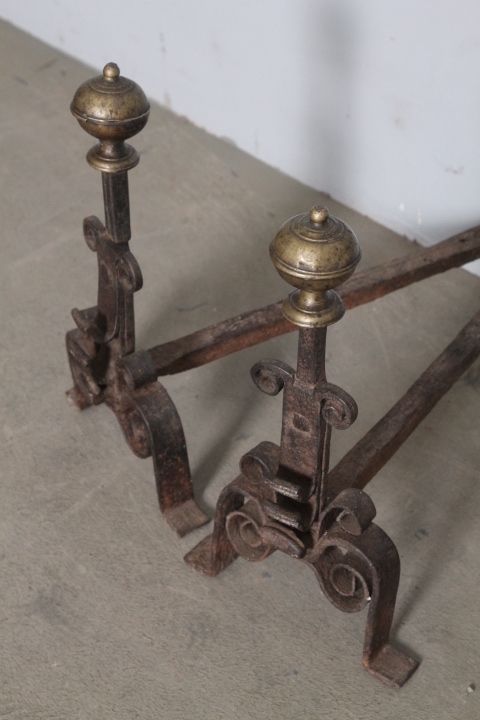 Ancient Pair Of Fireplace Andirons In Iron And Brass From The 18th Century photo vinterior